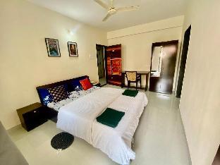 1 bhk flat with free wi fi kitchen