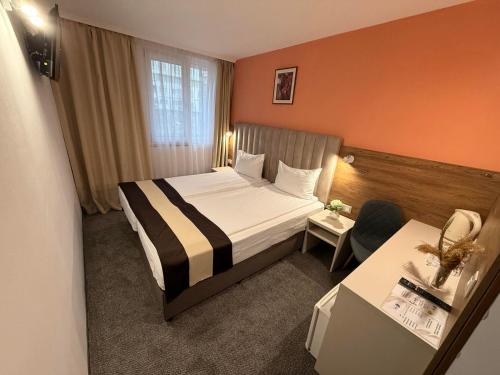hotel forum