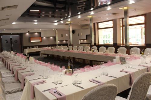 hotel forum
