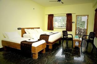 Ms Lotus Resorts & Inn,,3 star
