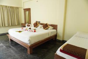 Ms Lotus Resorts & Inn,,3 star
