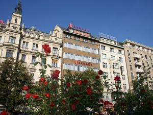 Hotel-Img