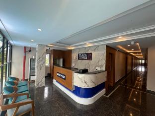 Plaza Tower Hotel,,1 star