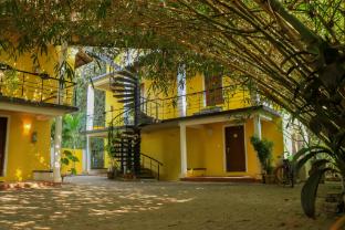 Samantha International,,5 star