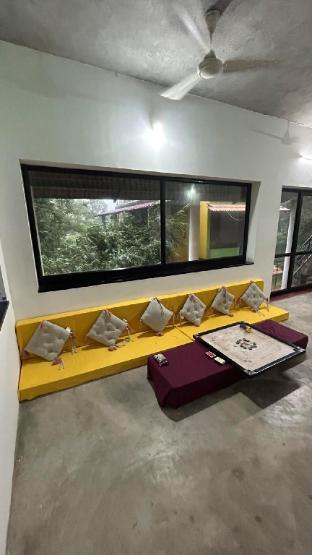 Samantha International,,5 star