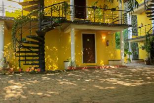 Samantha International,,5 star