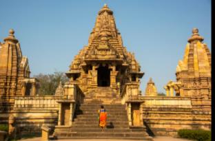 The Rudraksh Hotel,,4 star