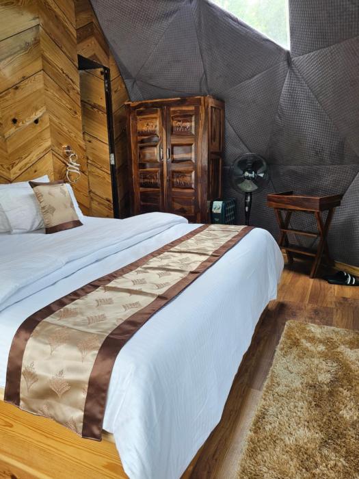 the alpinist glamping resort