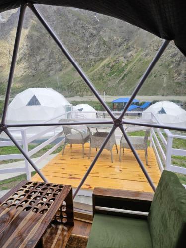 the alpinist glamping resort