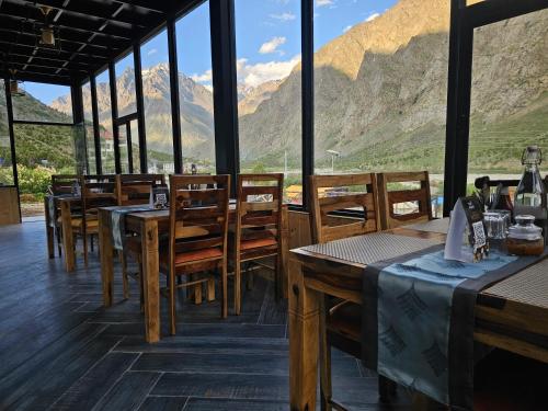 the alpinist glamping resort