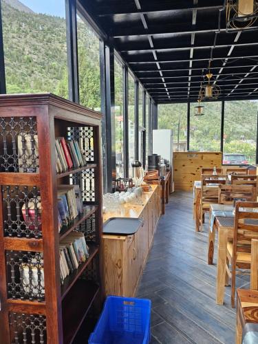 the alpinist glamping resort