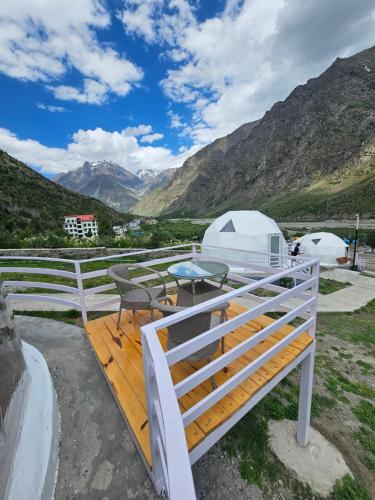 the alpinist glamping resort