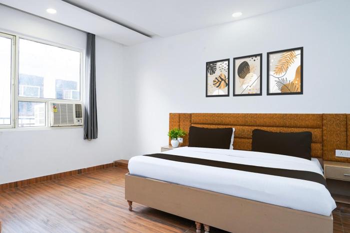 hotel o noida sky suites sector 44 near botanical metro