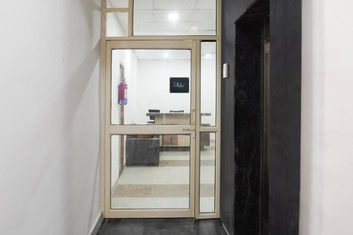 hotel o noida sky suites sector 44 near botanical metro
