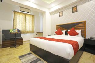 Hotel The Gross Infinity Near Delhi Airport,,4 star