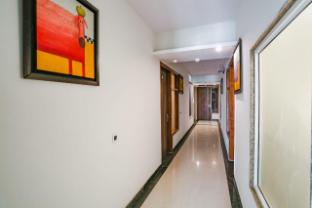 hotel the gross infinity near delhi airport