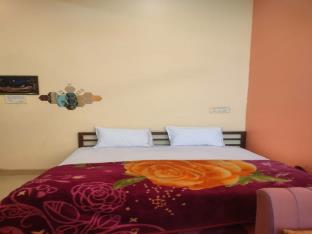 Paras Resort,,5 star