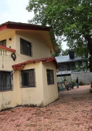 hi5 private villa nagaon