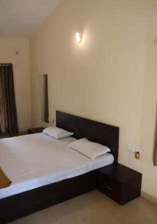 hi5 private villa nagaon