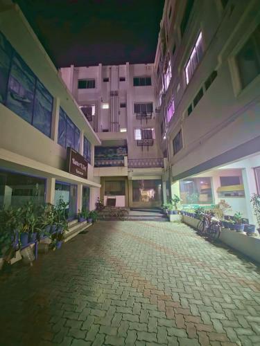 hotel blue residency