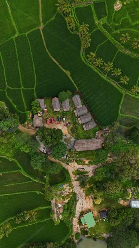 Serene Boulder,,5 star