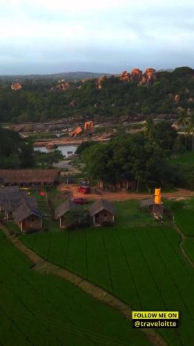 Serene Boulder,,5 star