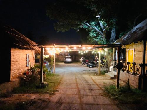 Serene Boulder,,5 star