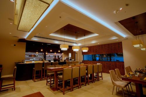 Beeza Clubhouse,,4 star