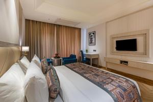 Sandoz Amritsar Near Golden Temple,,4 star