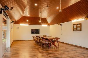 puzhayoram holiday home aluva