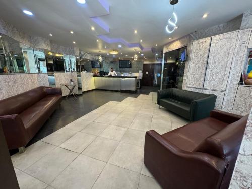 airport hotel port view