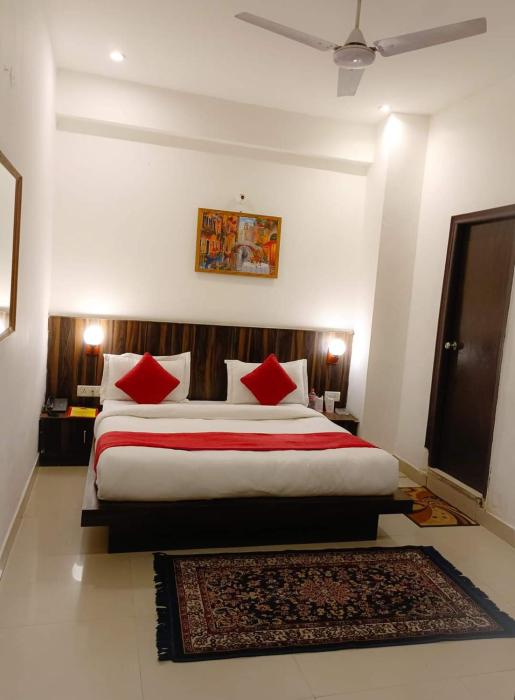 airport hotel port view