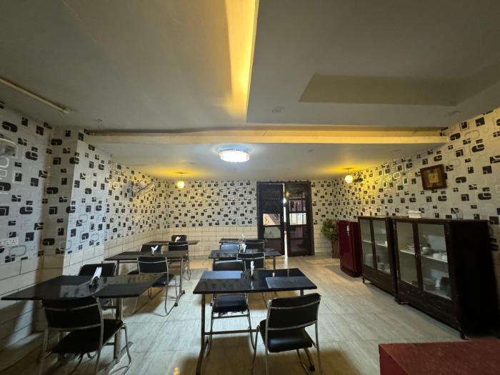 airport hotel port view