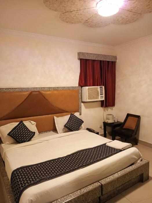 airport hotel port view