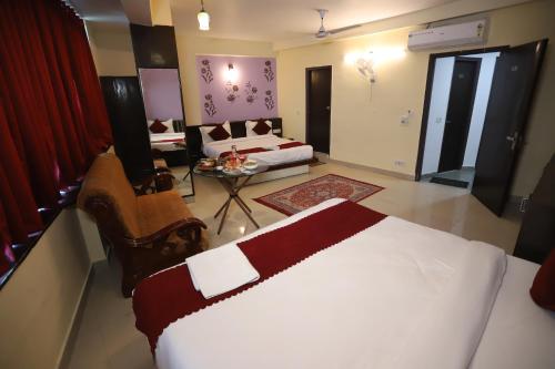 airport hotel port view