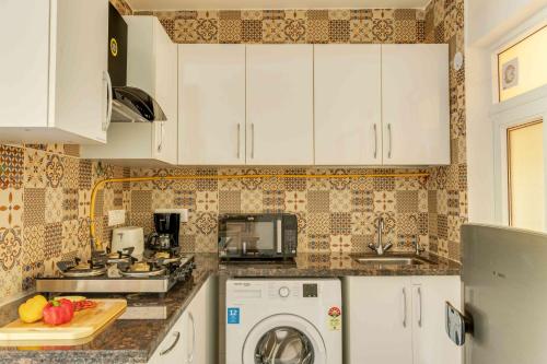 tisyastays the pearl 1bhk apartment