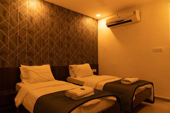 the flamboyant natraj