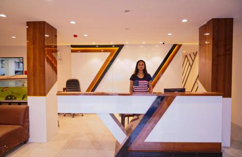 the flamboyant natraj