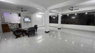 Hotel Keshvi,,4 star