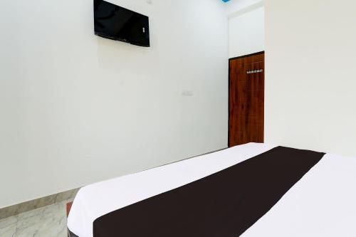 hotel o regalia palace and lawn