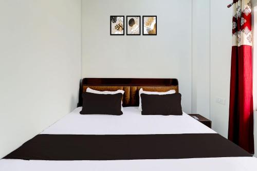 hotel o regalia palace and lawn