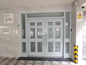 elysee homestay 7 3bhk flat thrissur onyx