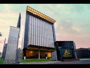 aj palace