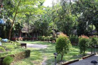 greenbay resort varkala