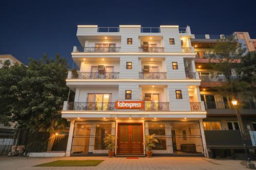 townhouse hotel lotus palace