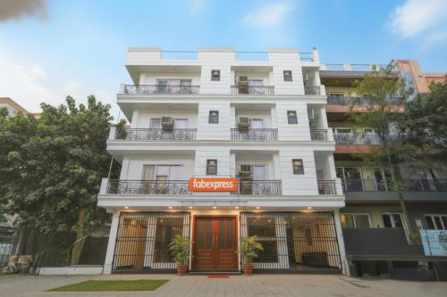 townhouse hotel lotus palace