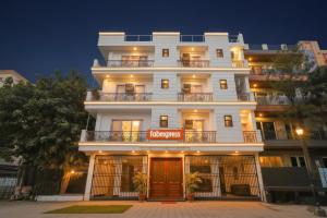 townhouse hotel lotus palace