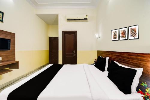 collection o raja park jaipur formerly maan heritage