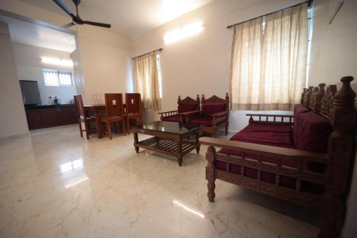 shanthi service apartment