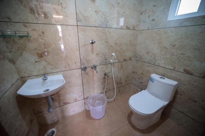 shanthi service apartment